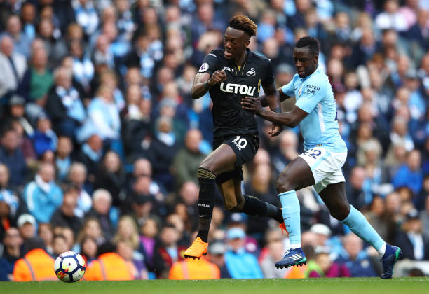 賽車不僅在 賽車不僅在